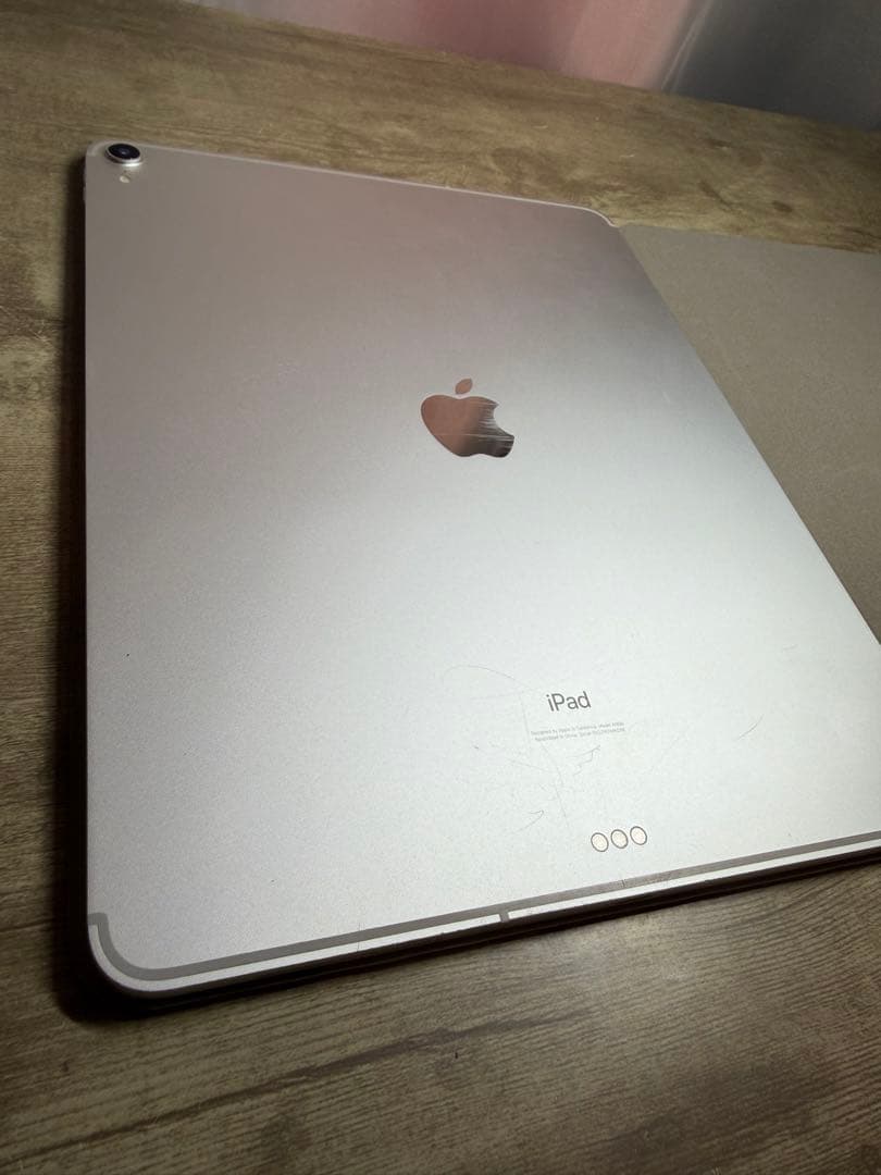 iPad pro 12.9 第3世代 Wi-Fi+Cellular Apple