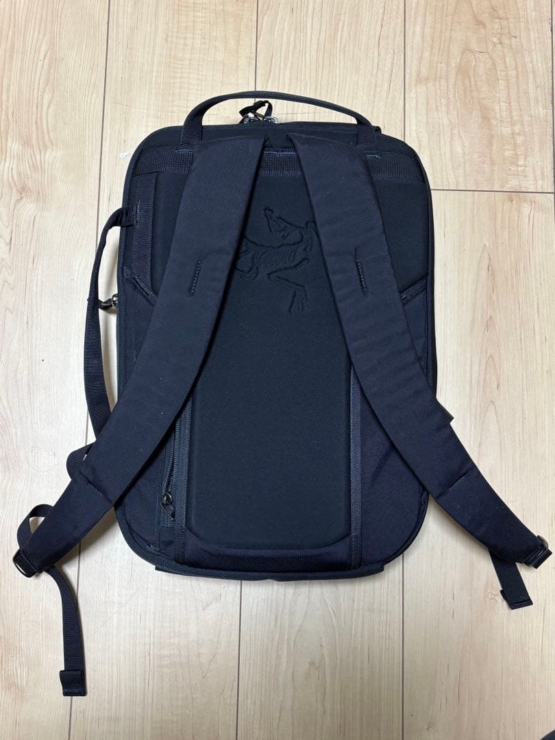 ぽ*た様 アークテリクス ARC’TERYX ブレード6 バックパック 美品 廃