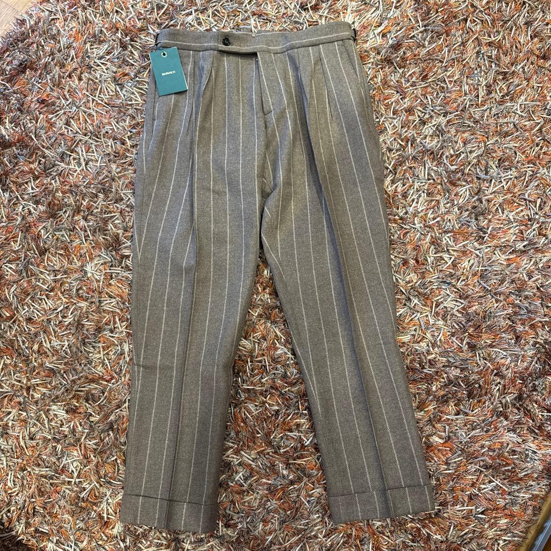 新品　BERWICH ベルウィッチ　スコッチ　チョークストライプ　ベージュ　48