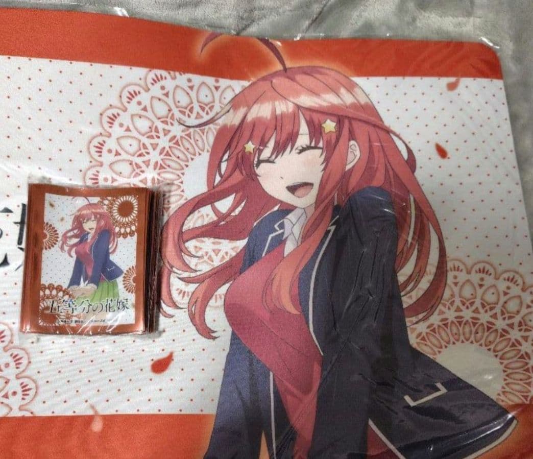 五等分の花嫁 プレイマットとカードスリーブ　中野五月