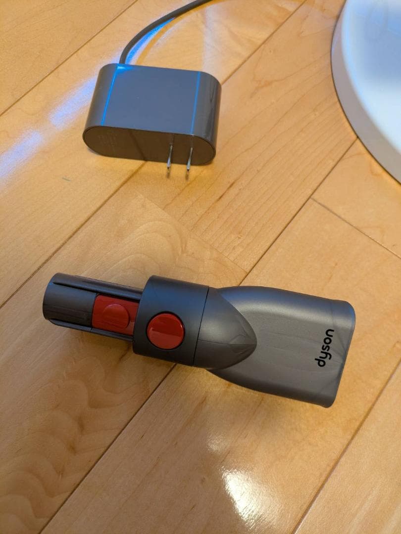 ダイソン　コードレスクリーナー　SV33　MICRO　PLUS　HEPA