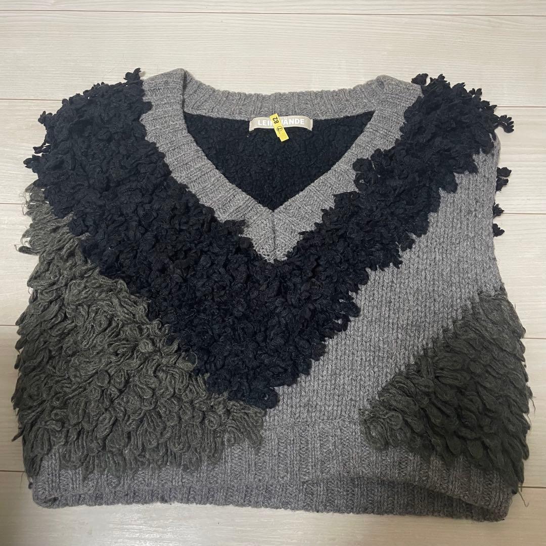 LEINWÄNDE Mix Roop Sleeveless Sweater