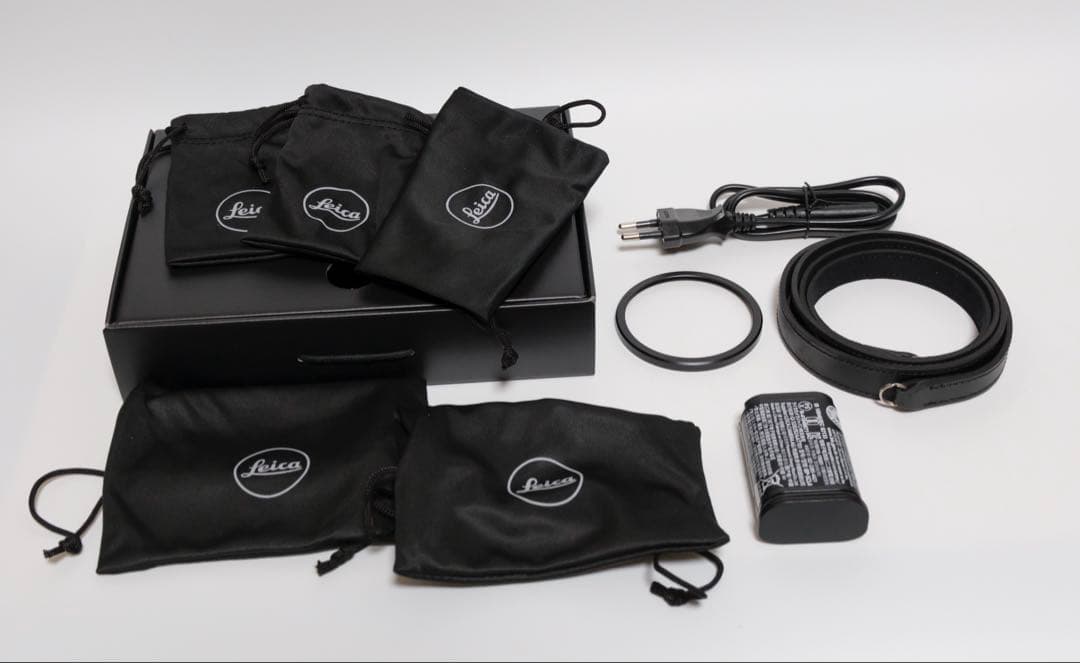 【美品】Leica (ライカ) Q2 オマケ多数