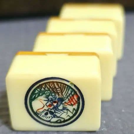 11【匿名配送】骨竹　麻雀　 竹背 骨牌 アンティーク 骨董マージャン　麻雀牌