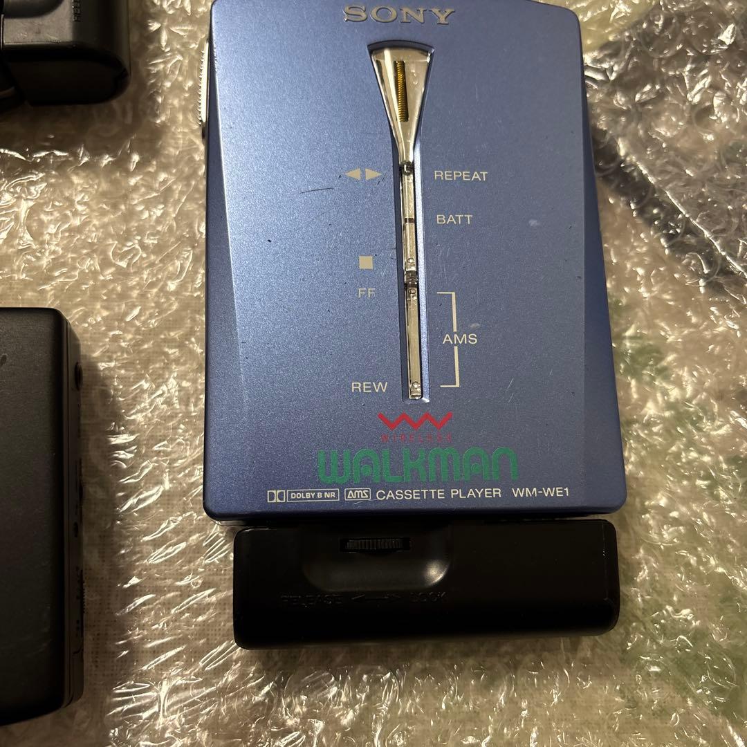 Sony Walkman オートリバース & Aiwa HB-PX610