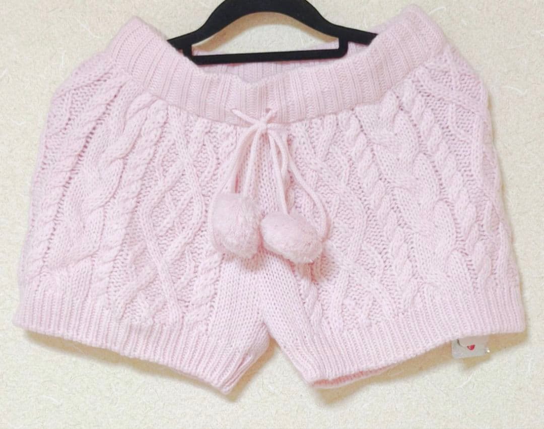 トゥララポムポムパンツ