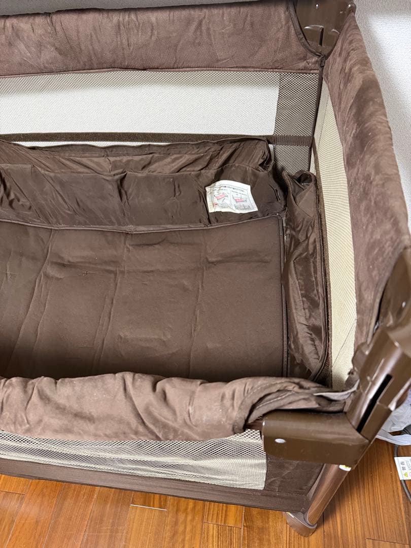 【美品】Aprica ココネルエアー プラス ベビーベッド ブラウン 折り畳み