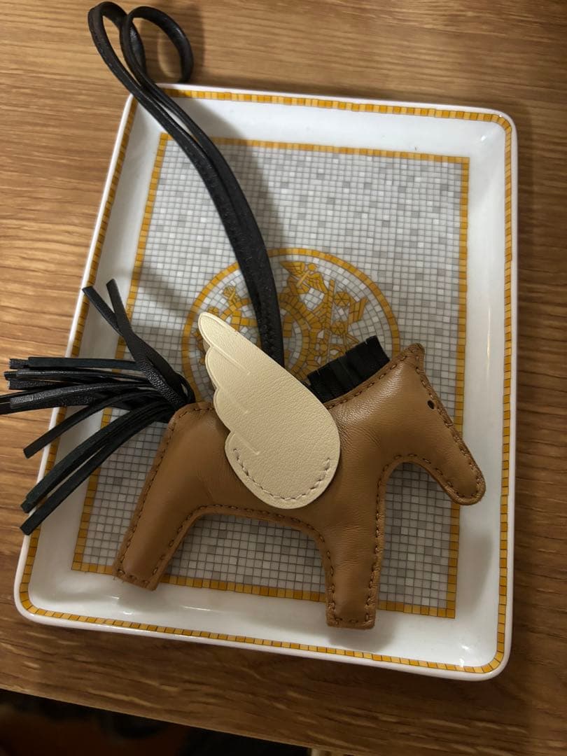 格安エルメスHERMESペガサスチャームロデオpm