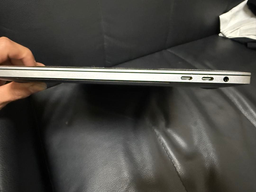 Apple MacBook 本体