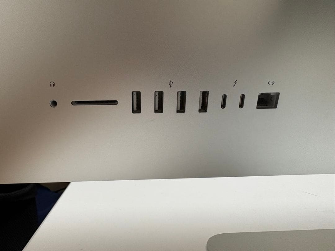 Apple iMac21.5 Retina4K 2017 i7SSD（ジャンク）