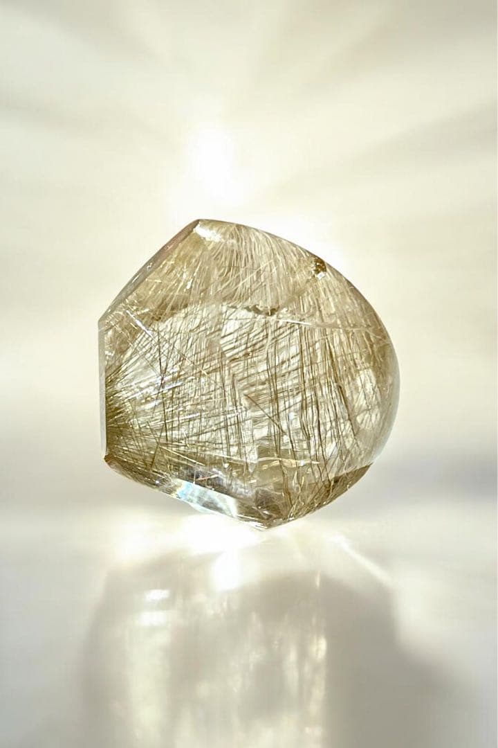 ルチルクォーツ多面体 インテリア小物