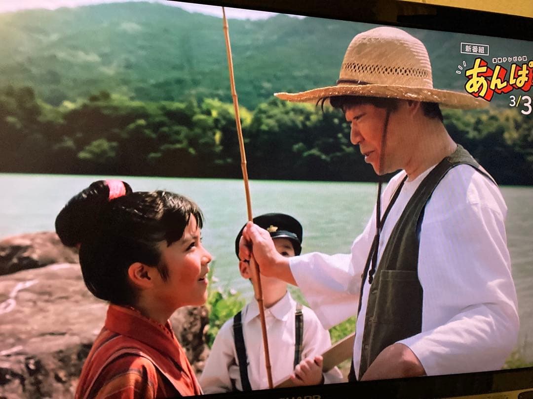 シャープ　AQUOS　世界の亀山モデル　LC-42DS6