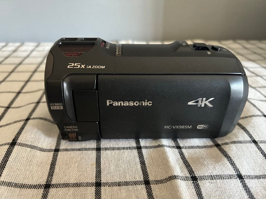 Panasonic HC-VX985M 4Kビデオカメラ　大容量バッテリー付き