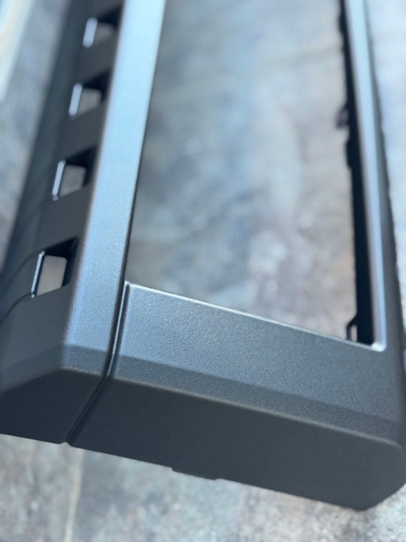 ②ランドクルーザー250 カウルトップ　グリル　ドアハンドル　ラプターライナー