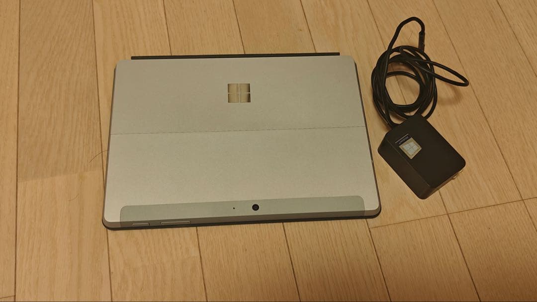 Microsoft Surface Go 2本体 + キーボード + 充電器