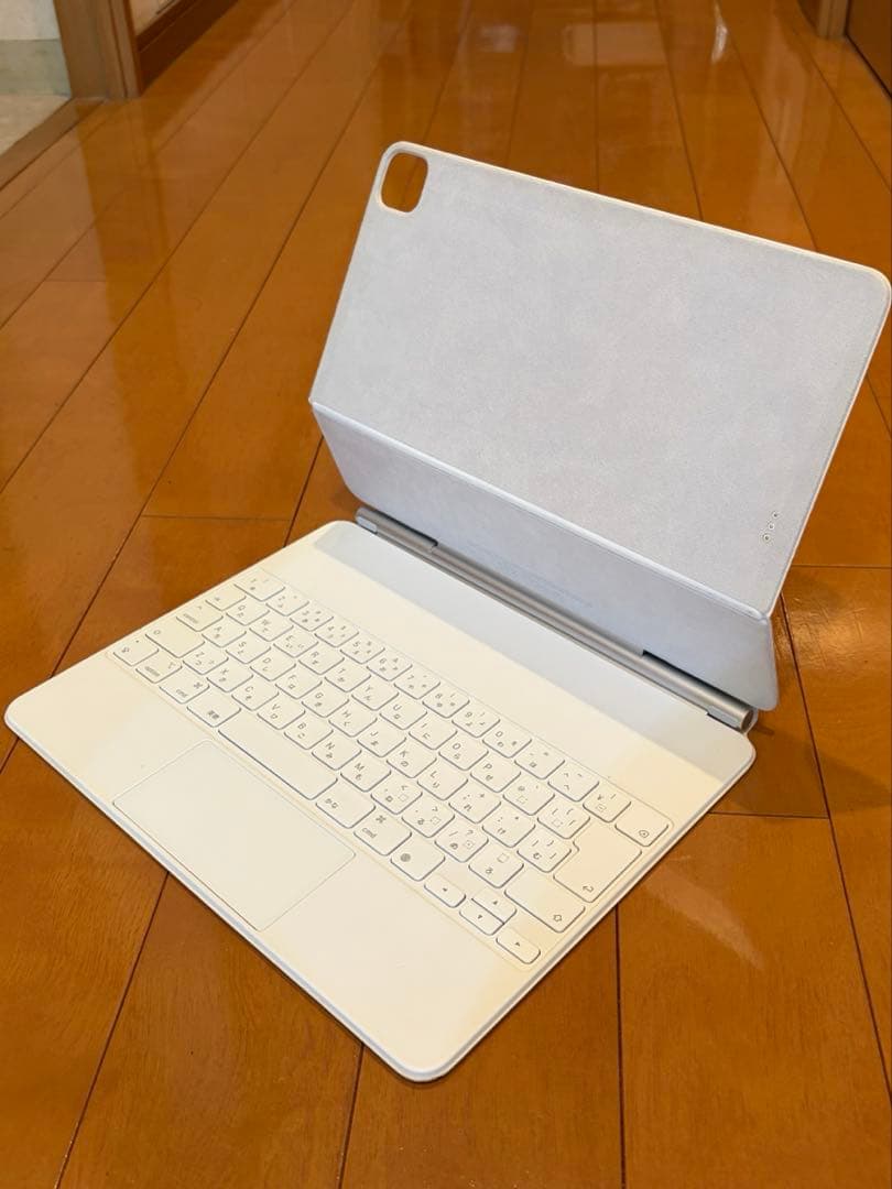 iPad Pro （12.9インチ） magic keyboard（ケース）