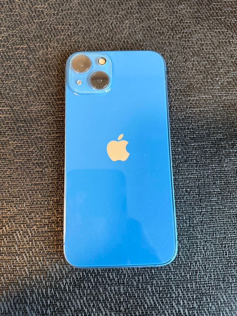Apple iPhone 13 256GB ブルー　美品　最終値下げ‼️