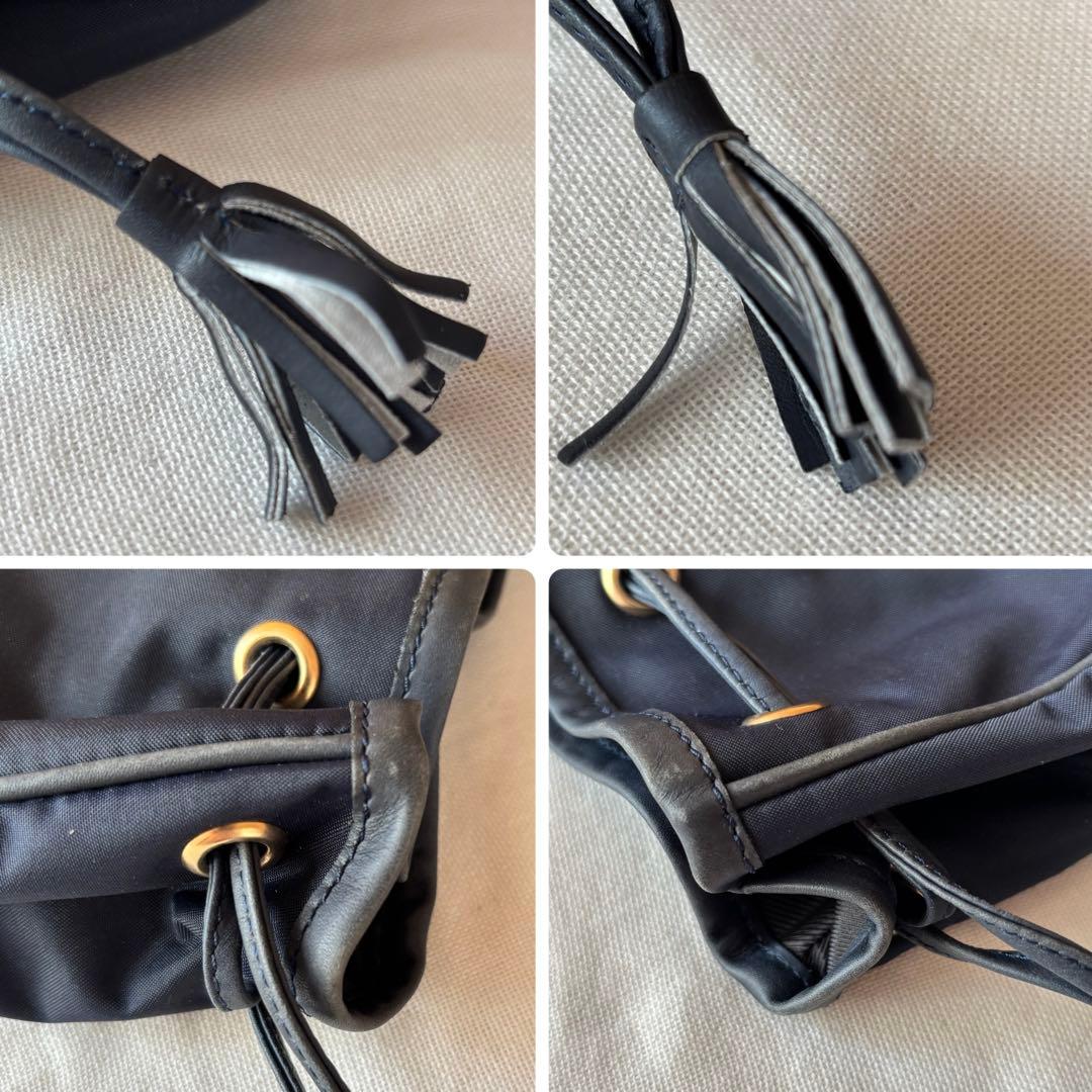 ネイビー×ゴールド モスキーノ ショルダーバッグ 肩掛け 斜め掛け