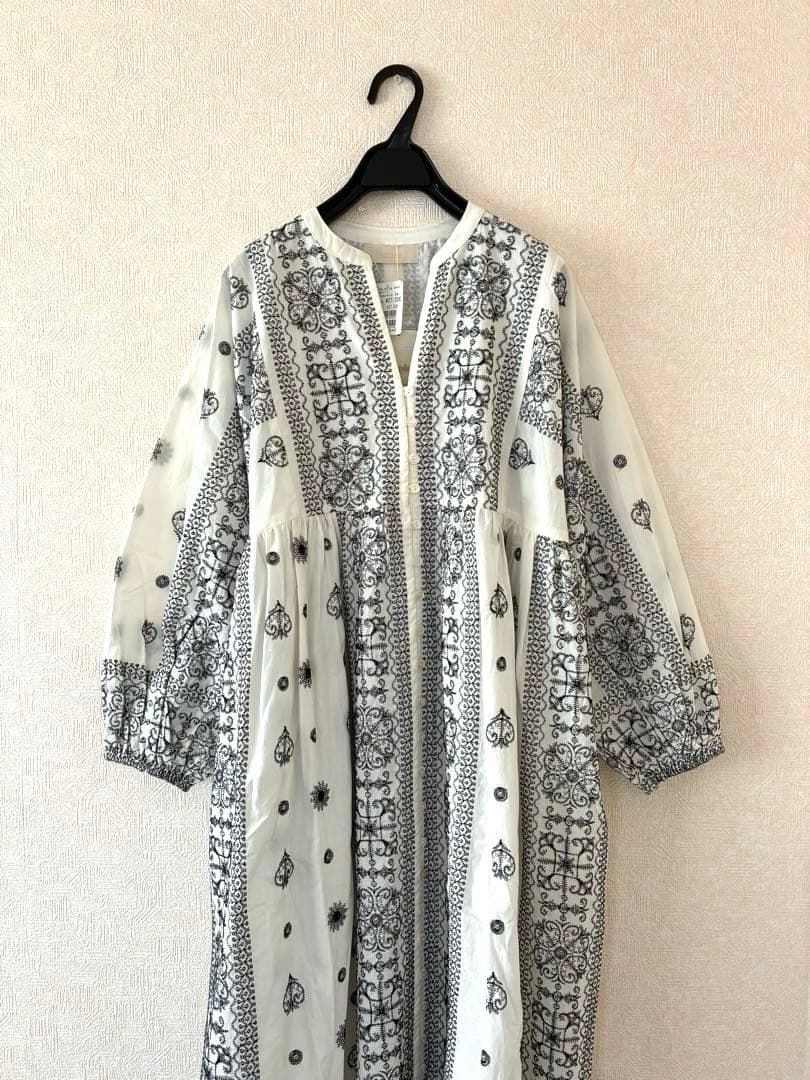 新品　ヤマダヤ　Ampleインド綿 刺繍ワンピース　フリーサイズ