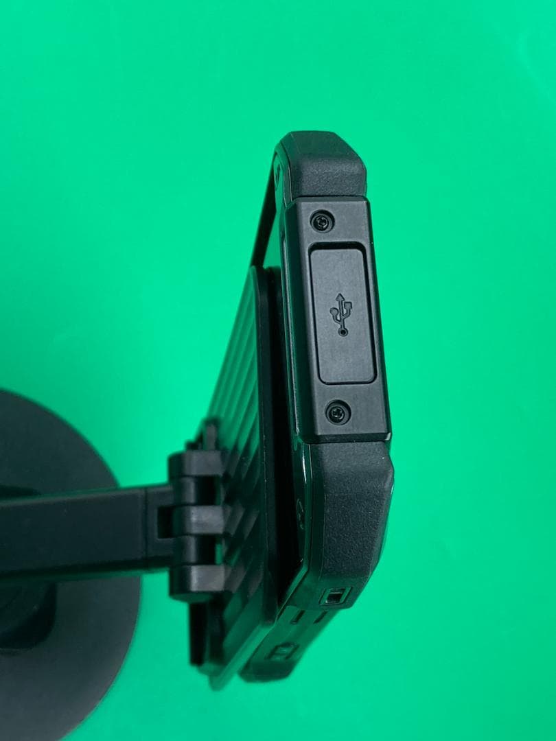 ★極美品 TORQUE G04 64GB SIMフリー AU KYV46⚪︎R1