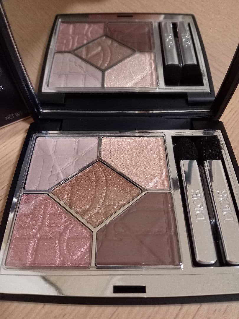 新品☆Dior ディオール ショウ サンククルール 647 シルクトープ☆限定品