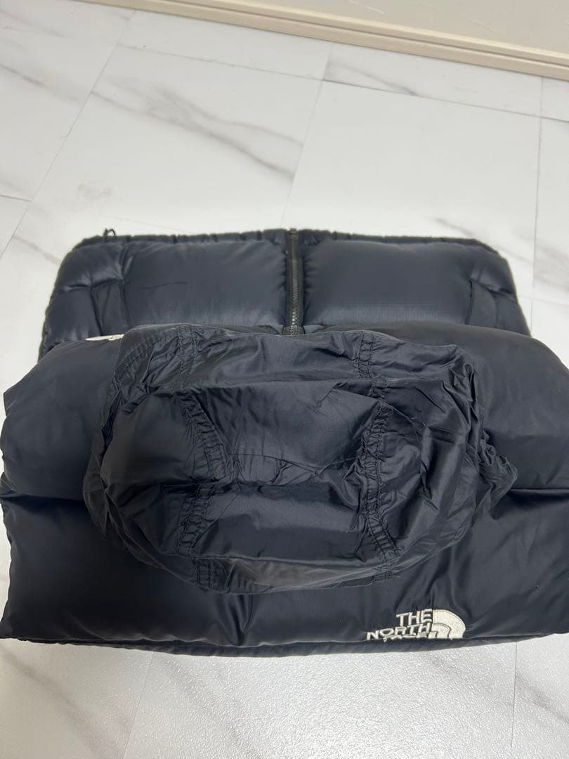激美品❗️THE NORTH FACE ブラック ダウンベスト　ヌプシ
