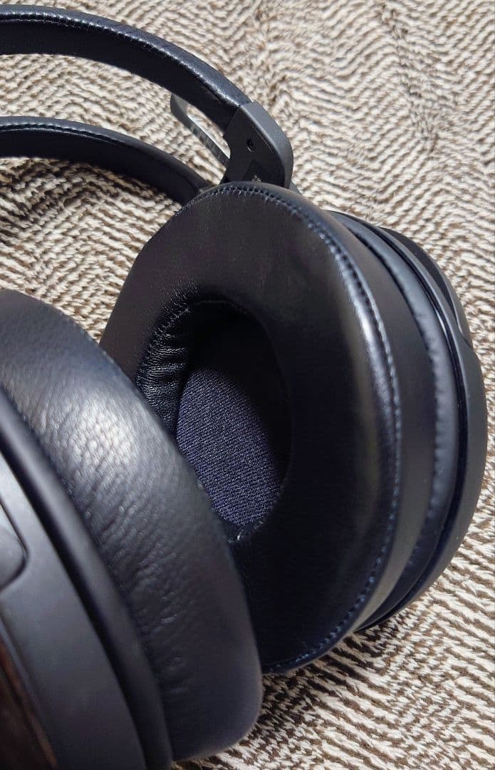 audio-technica ATH-AWKT ヘッドホン