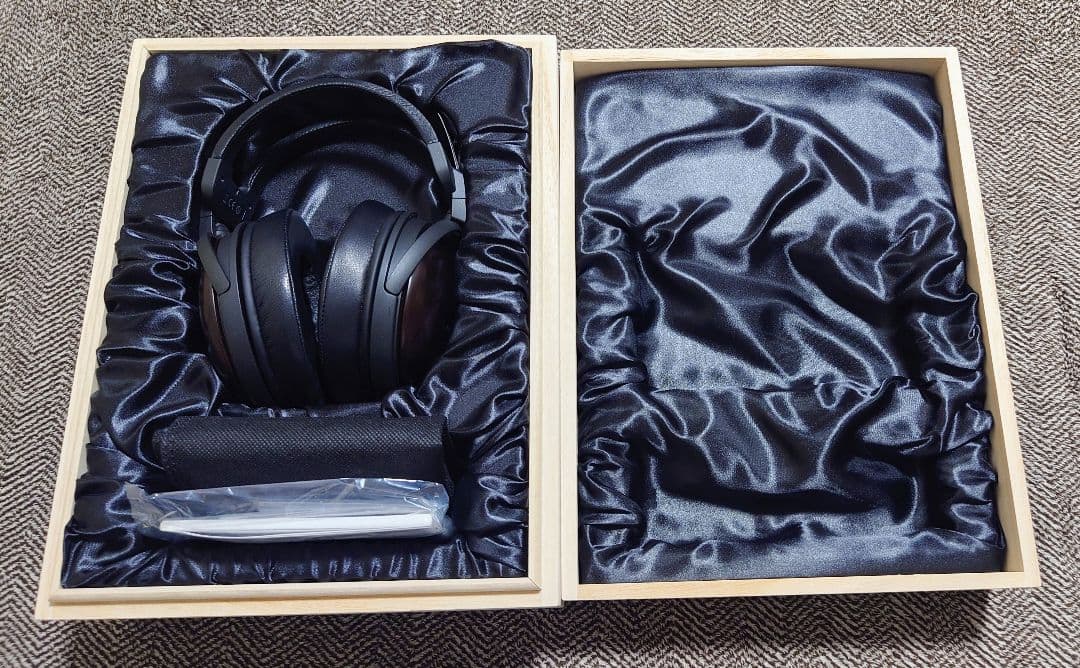 audio-technica ATH-AWKT ヘッドホン