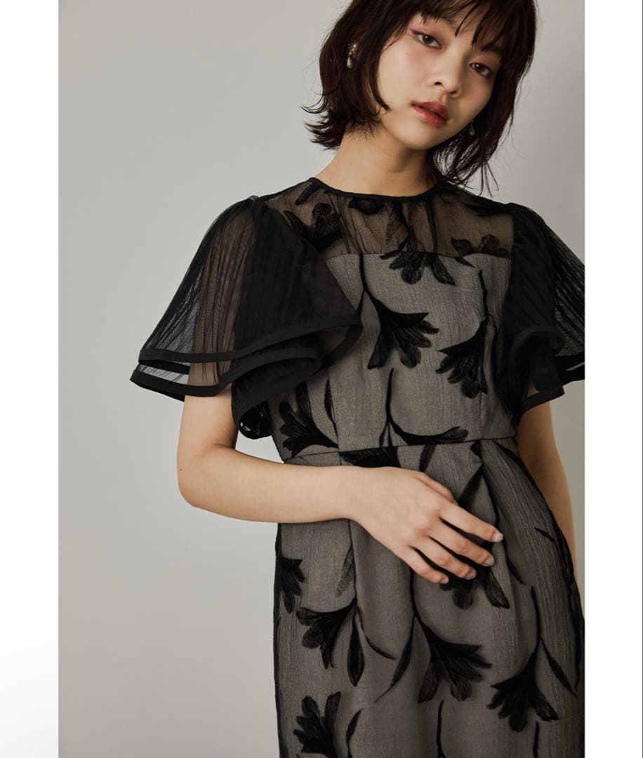 nianaフリル袖花柄刺繍 オケージョンドレス