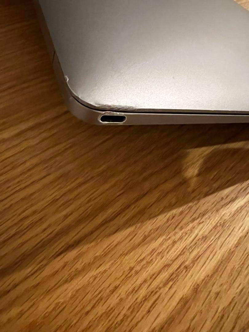 MacBook Retina 12-inch 2017 本体（外箱付）