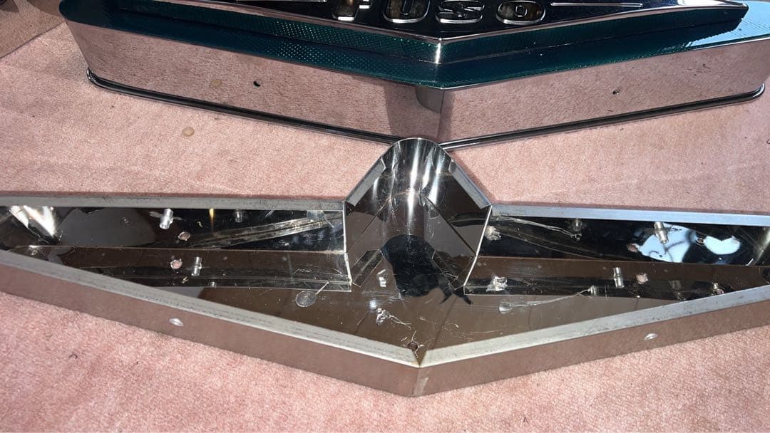 三菱ふそうバスマーク⭐︎美品⭐︎歌麿？