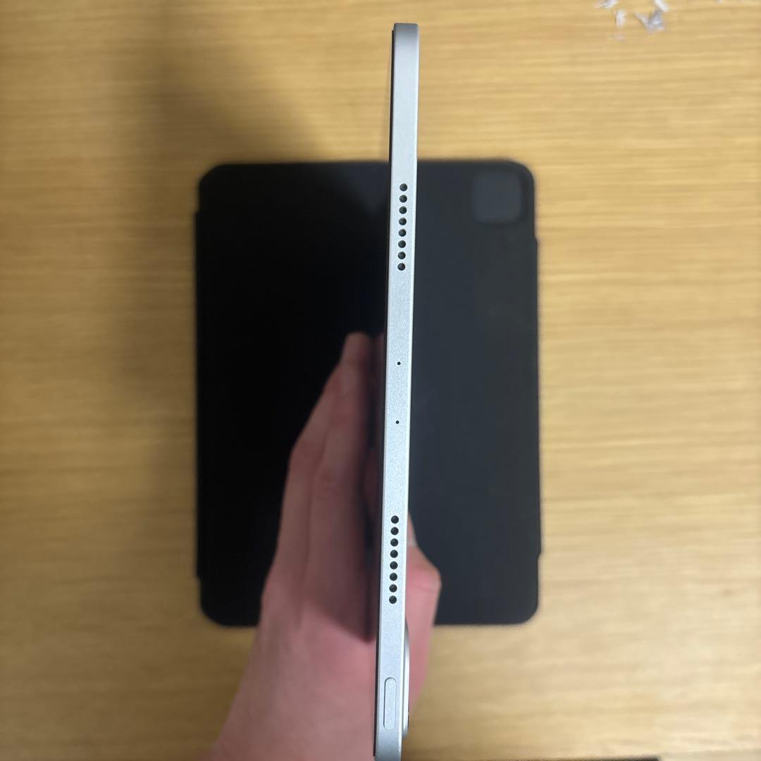 Apple iPad Pro（第４世代）+ Apple Pencil