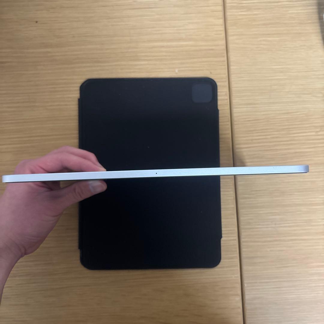 Apple iPad Pro（第４世代）+ Apple Pencil