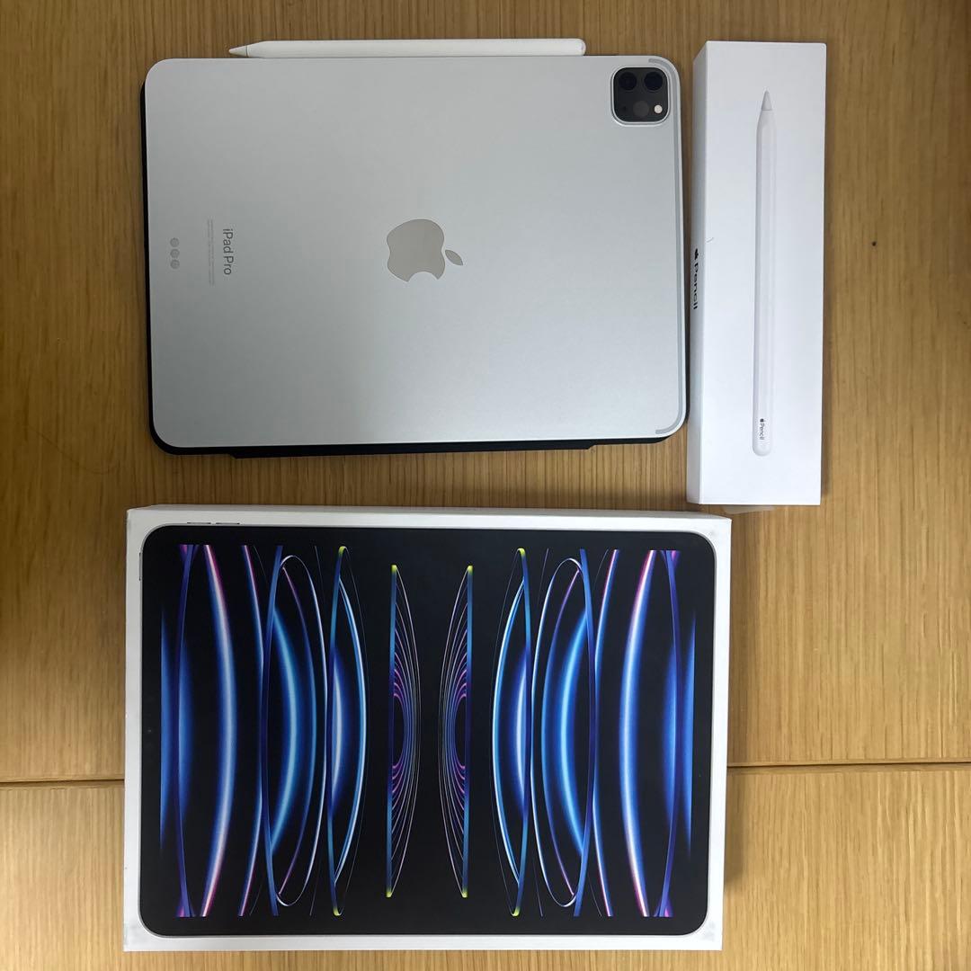 Apple iPad Pro（第４世代）+ Apple Pencil