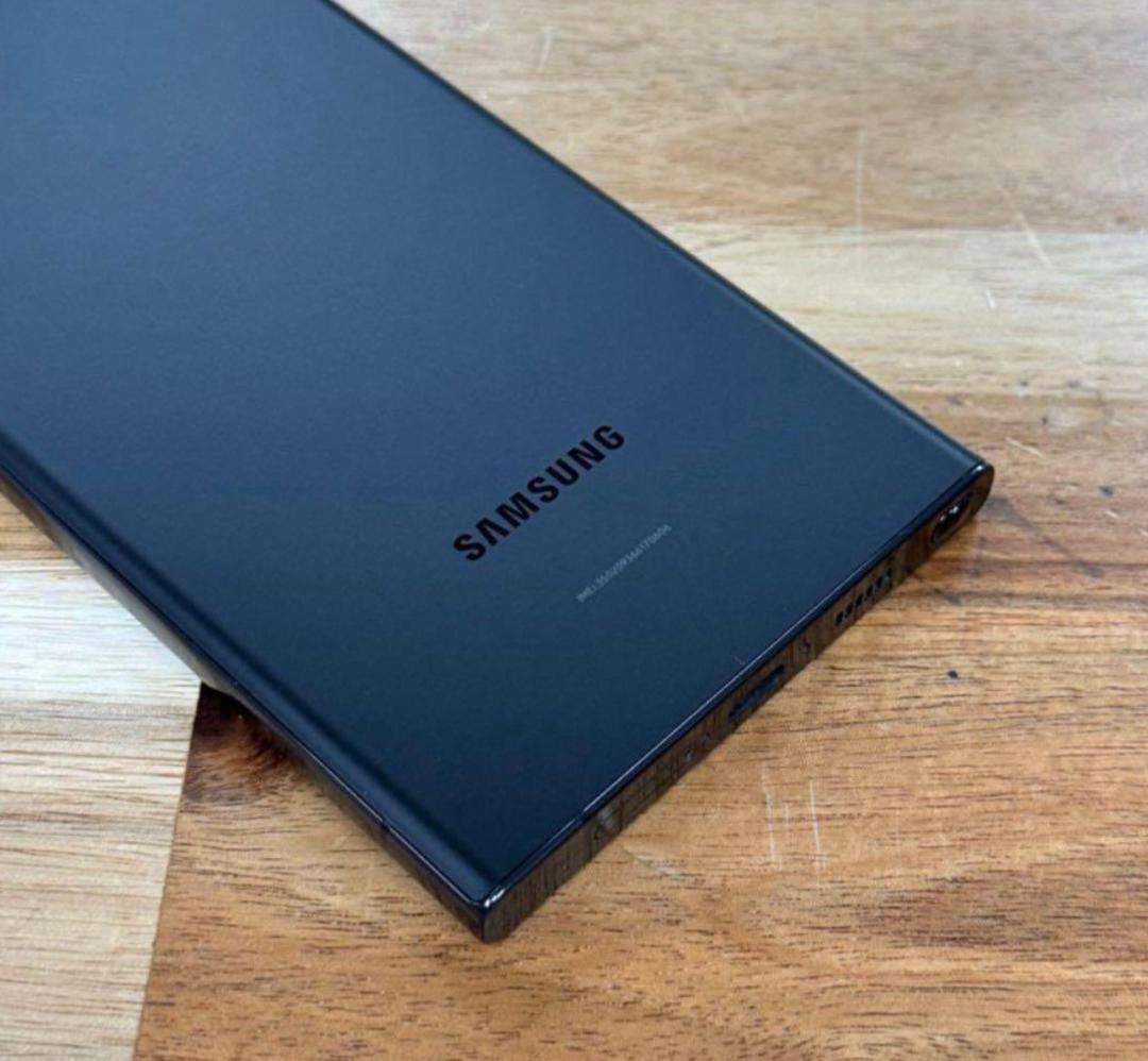 美品　Samsung Galaxy S23 Ultra 256GB 動作不良なし