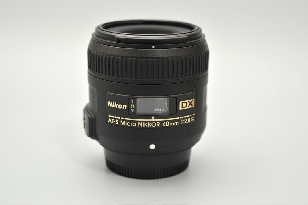 ニコン AF-S DX Micro Nikkor 40mm f2.8G