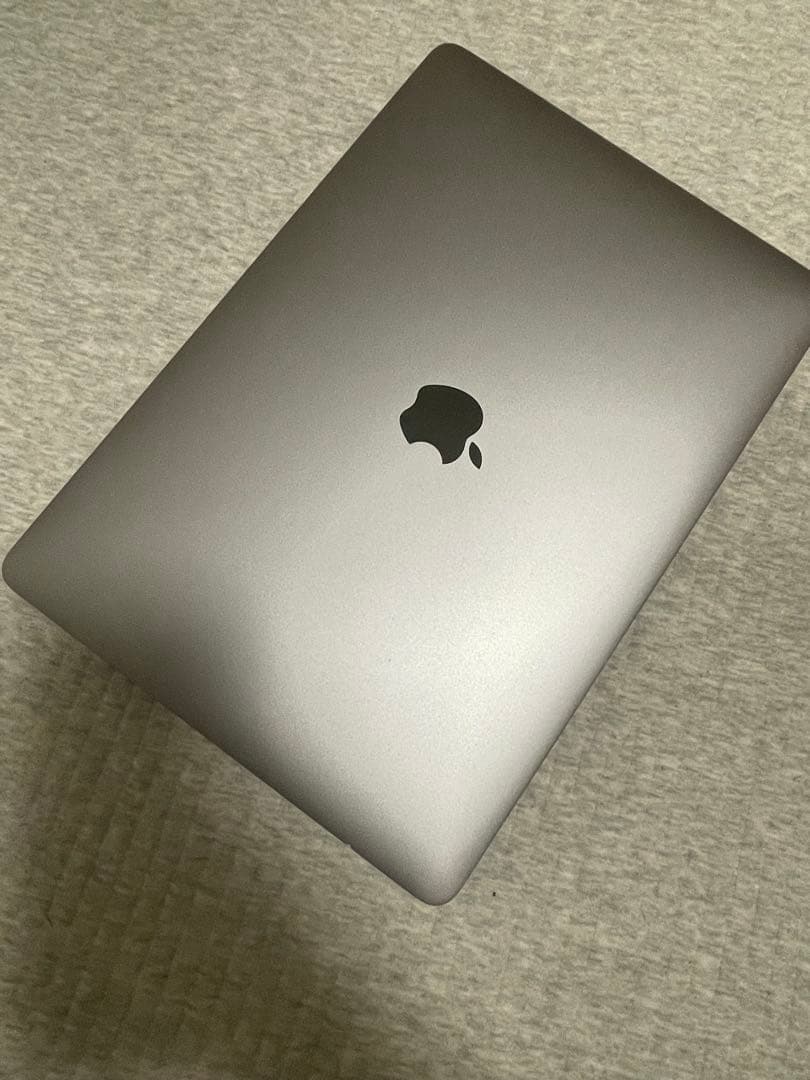 タイムセール中　Apple MacBook Pro 13-inch 2019