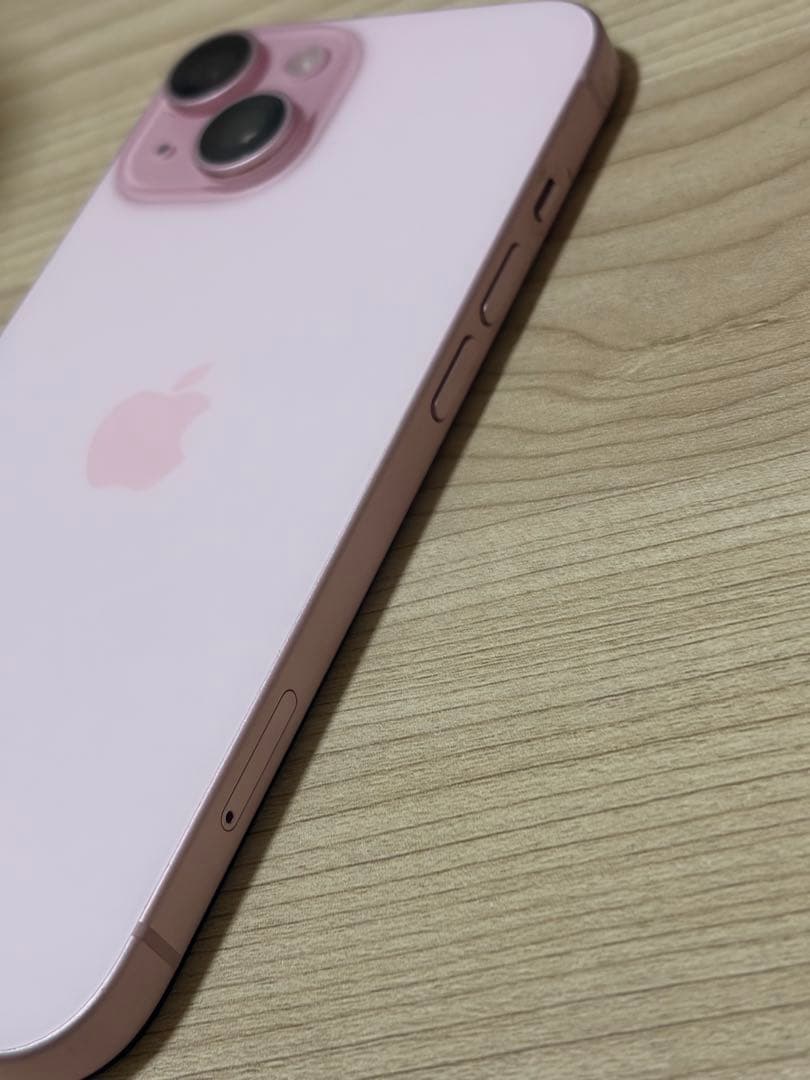 iPhone15 256GB ジャンク気味？ 本体