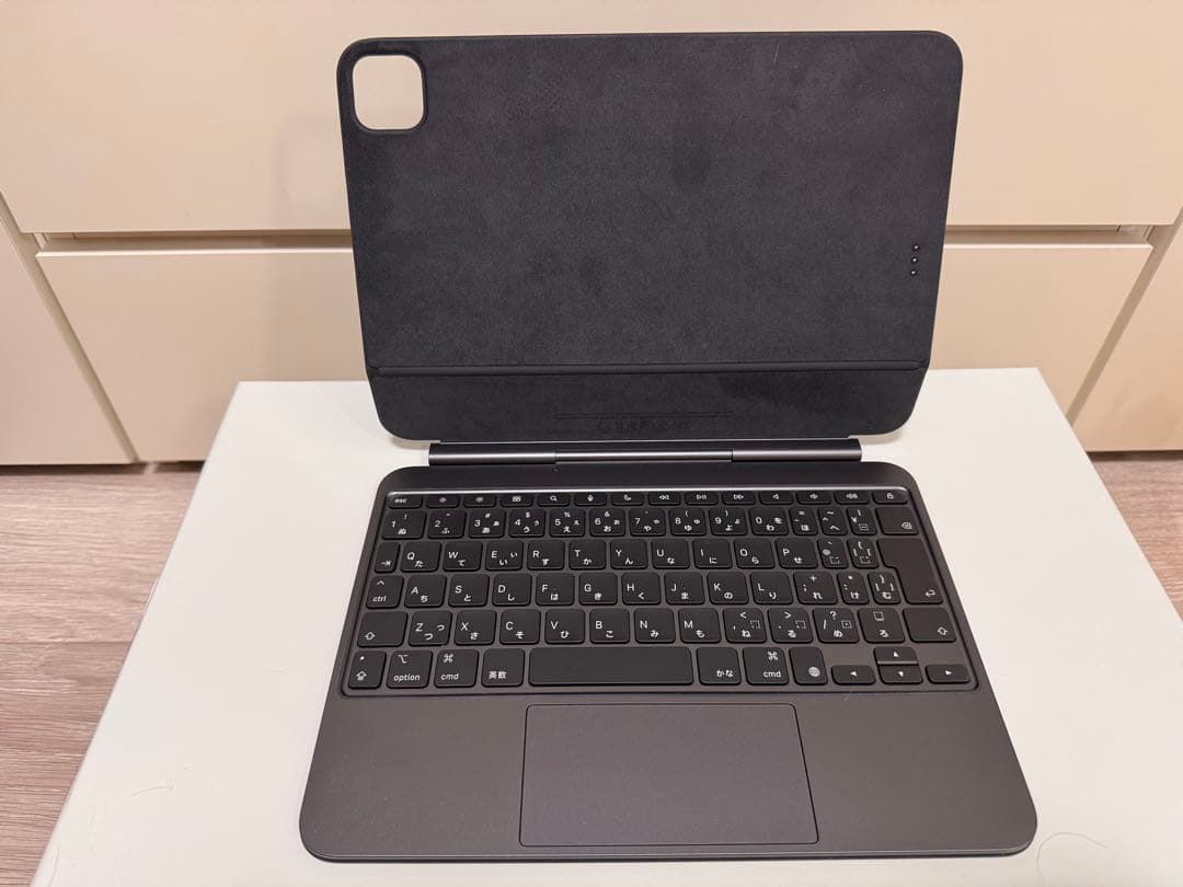 【美品】Apple 11インチ iPad Magic Keyboard