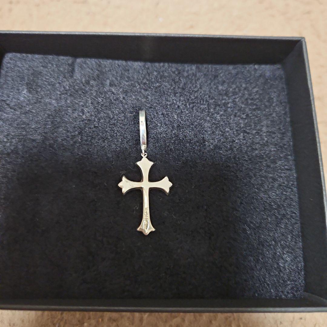 World Is Over クロスピアス