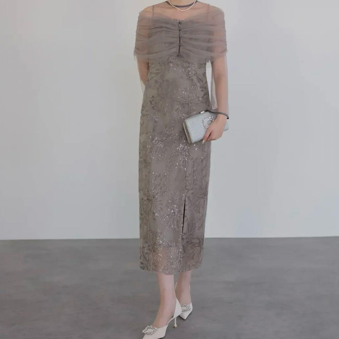 Leja チュールオフショルダー花柄Iライン 結婚式 お呼ばれ 刺繍 シアー