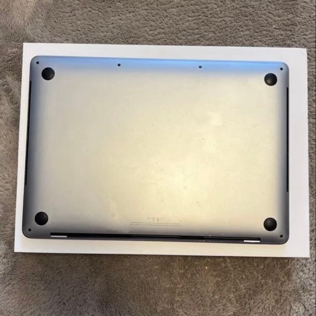 MacBook Pro 2020 13インチ i7 32GB 1TB