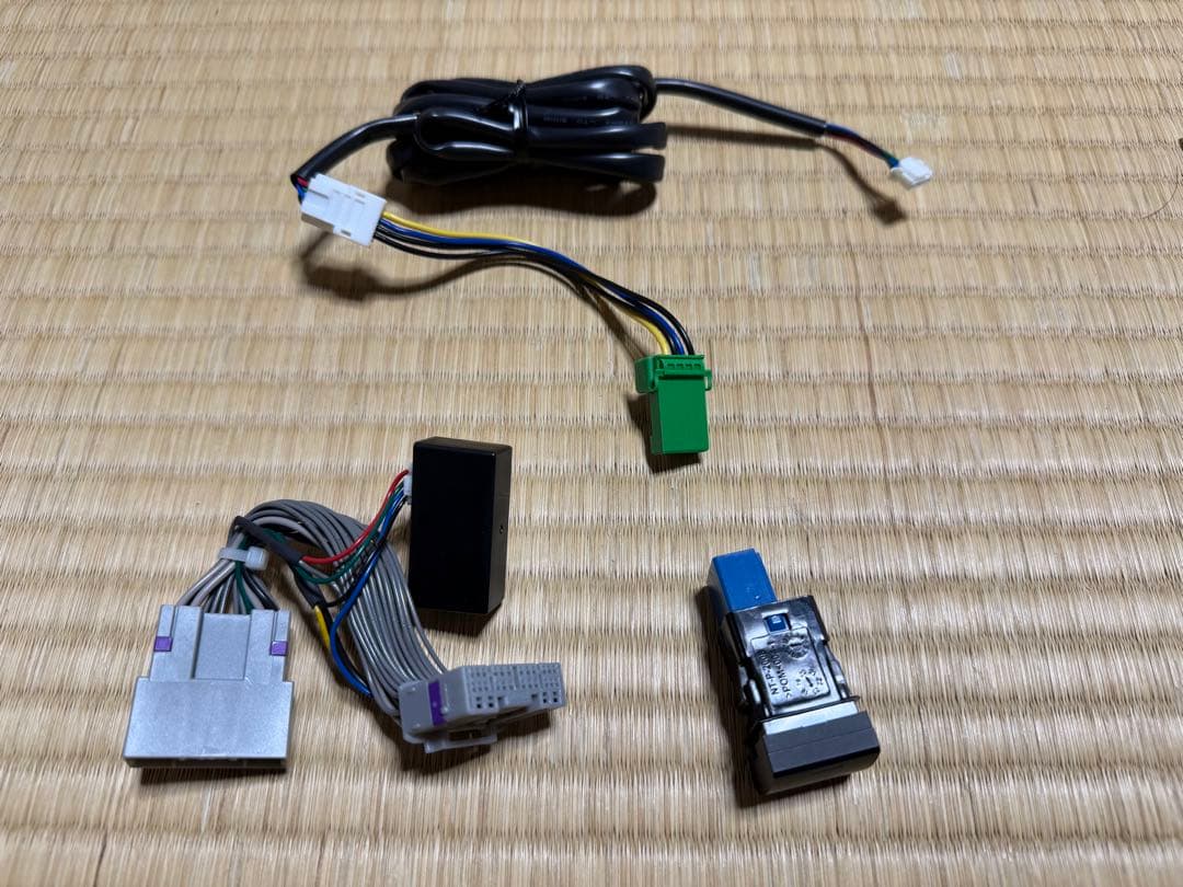 ミエーテレ 走行中TV視聴キット　40系アルファード、ヴェルファイア専用