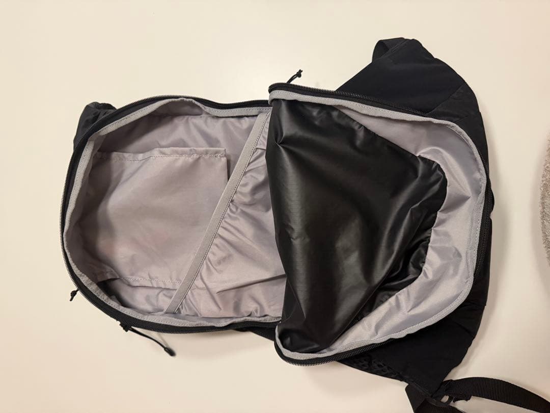 SALOMON XT10 サロモン トレラン バックパック バッグ