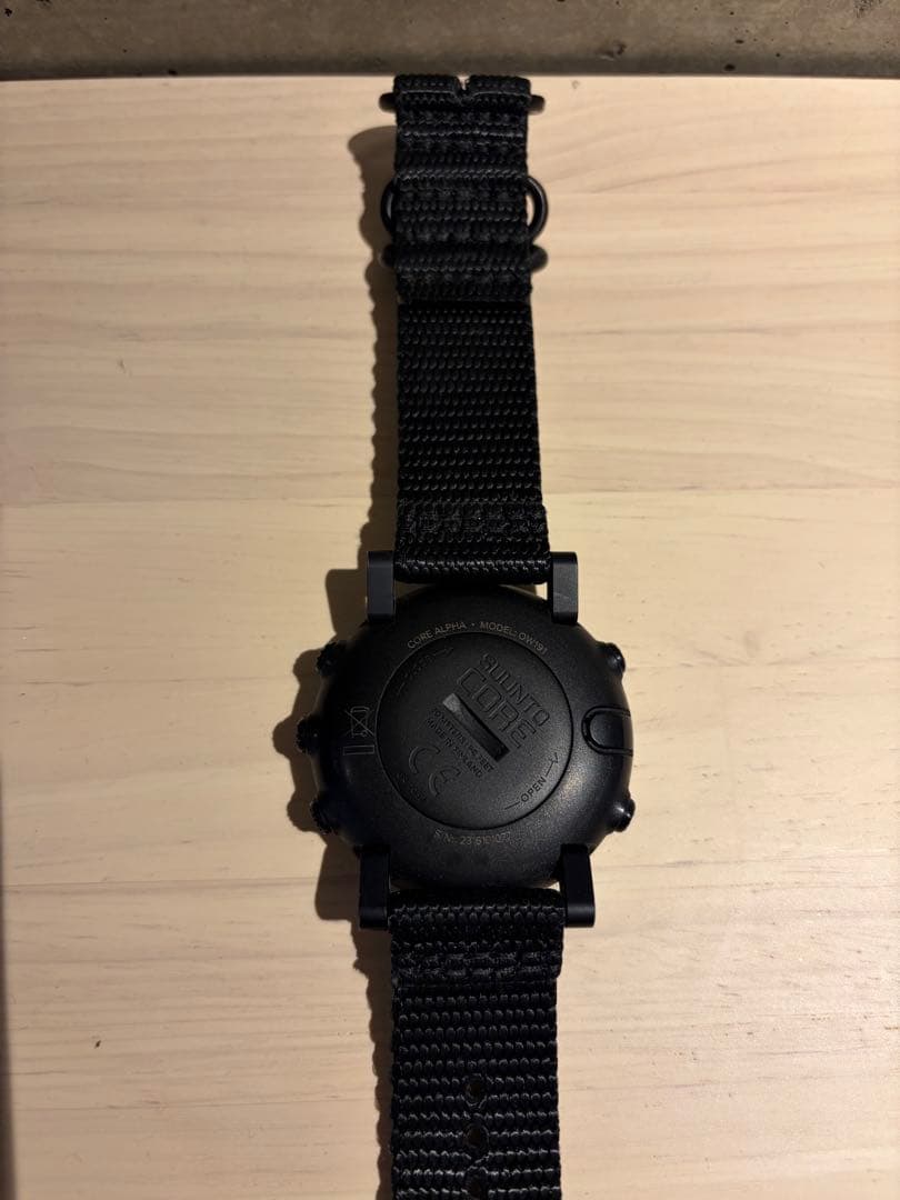 SUUNTO CORE ALPHA STEALTH ブラック