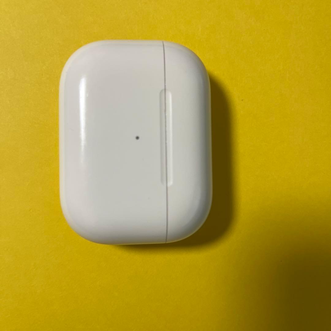 【ジャンク品】AirPods Pro 本体 充電ケース付き