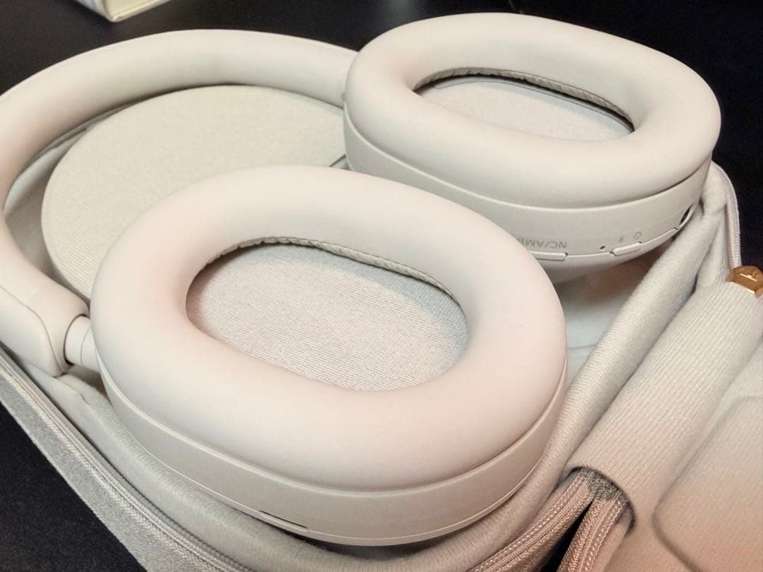 WH-1000XM5 プラチナシルバー