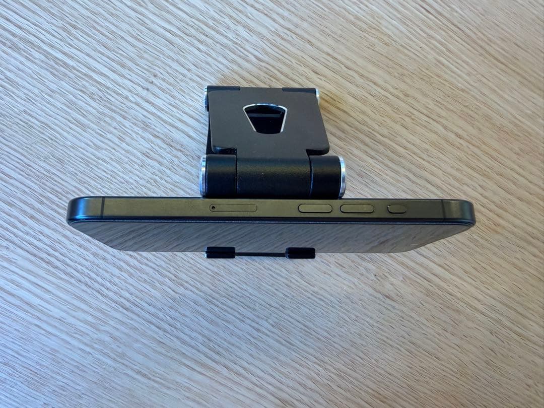 【美品】iPhone 15 Pro 256GB ブラックチタニウム 付属品全有