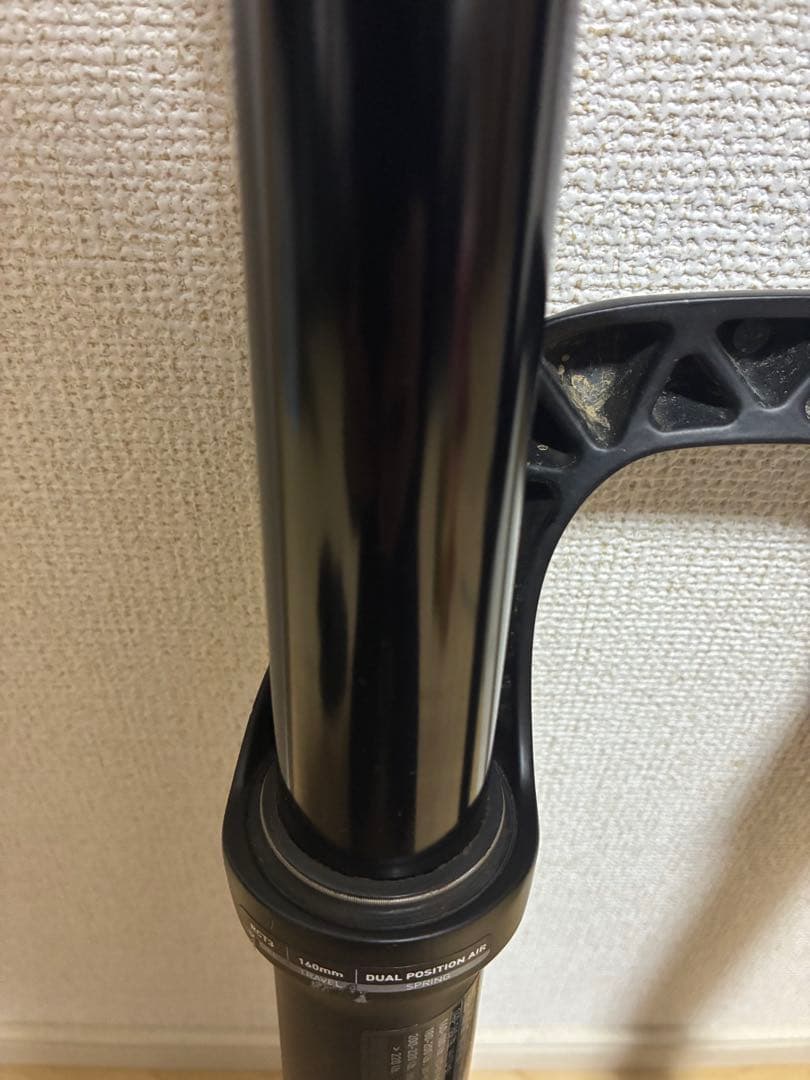 ROCKSHOX Lyrik 160mm 29インチ　ブースト規格