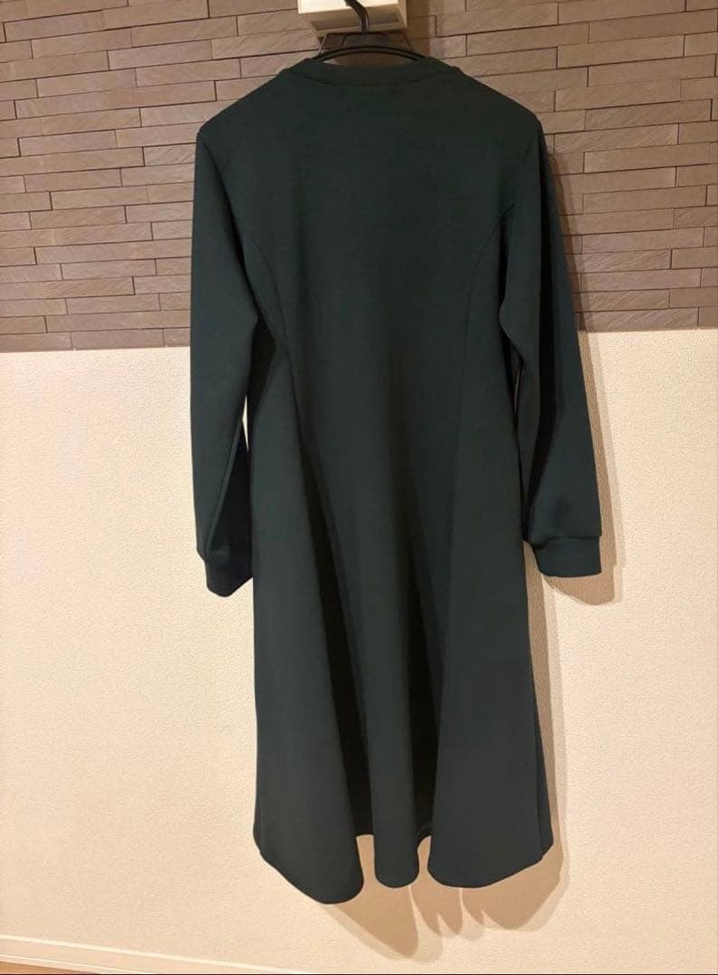 マリークワント 新作完売色 定価以下上品グリーンデイジー刺繍ロングワンピース